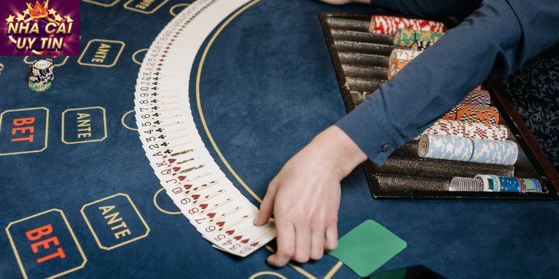 Cách chơi poker online hiệu quả